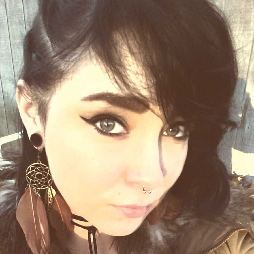 Meet your Posher, Ashlee